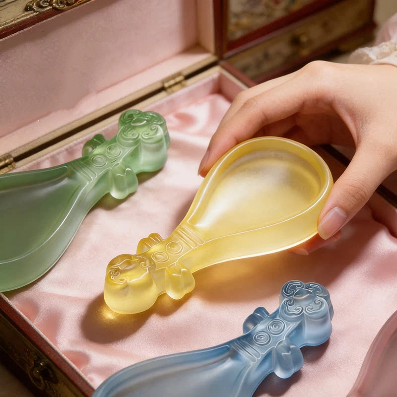 حامل ورق من الكريستال مع حجر ح - مراجعة Paper Weight Crystal وسعره